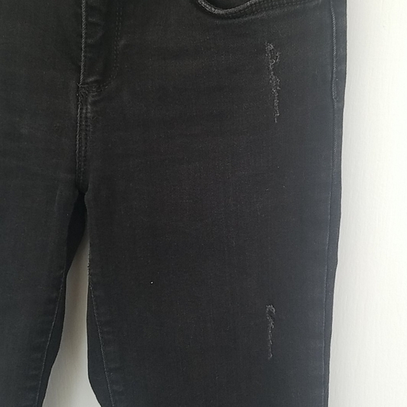 Zara Basic Z1975 Black Straight Distressed… - Picture 4 of 9